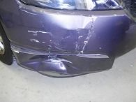 損傷部分を拡大した写真を 撮影してください